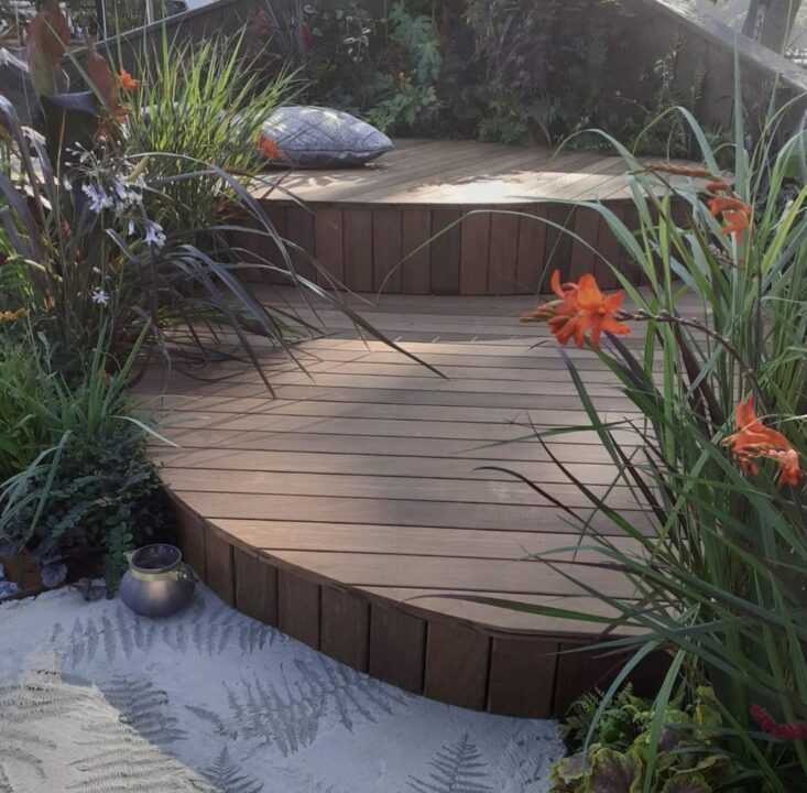 Ipe-Hardwood-decking-installation-new-forest-show.jpg