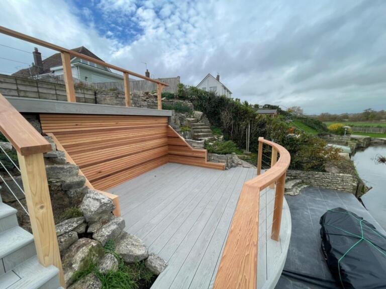 Riverside Dual-Level Composite Deck – Wimborne Minster
