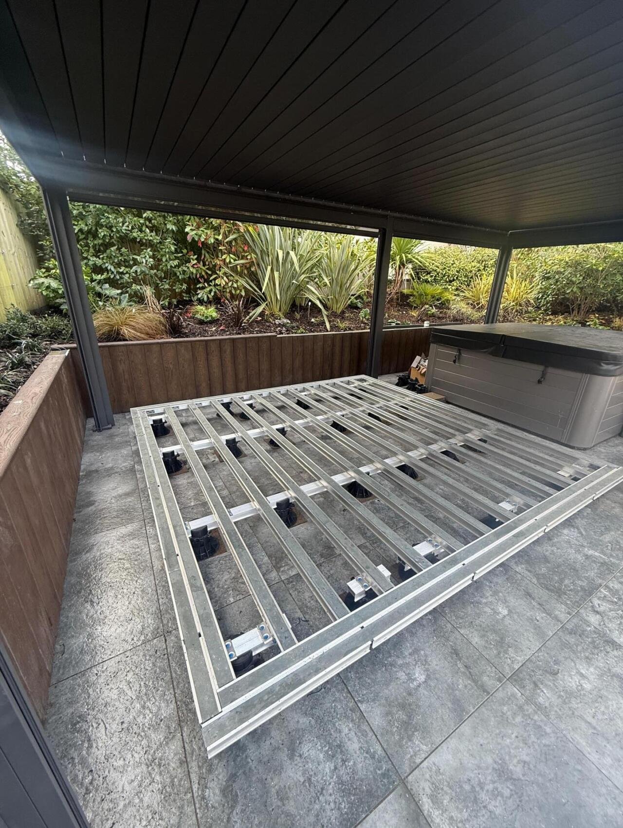 Millboard enhanced grain duo span sub frame1