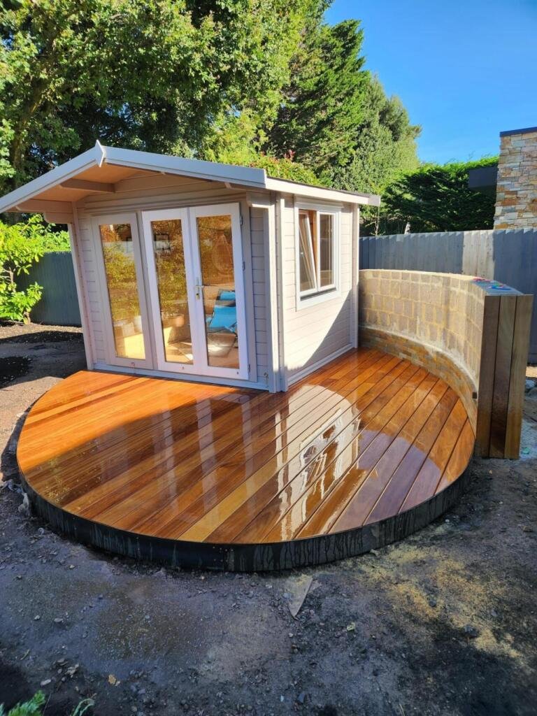 Oval Iroko deck 1